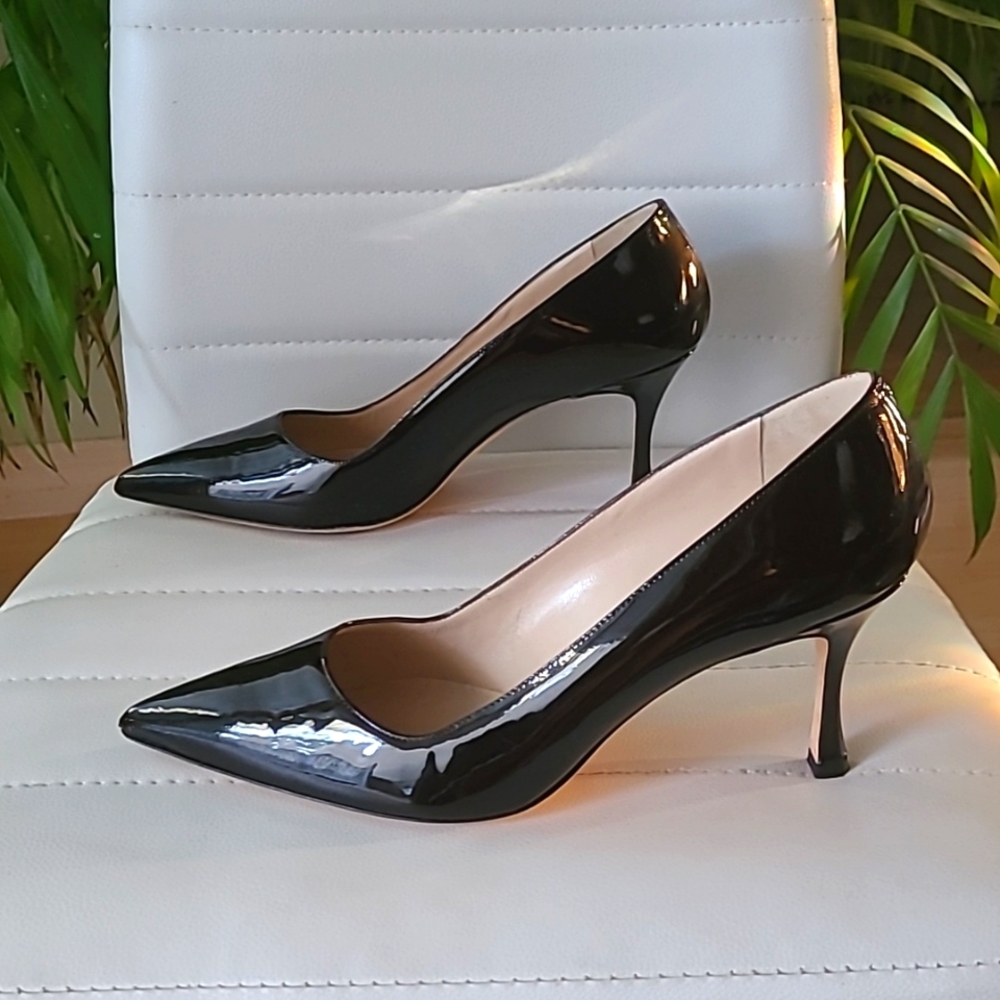 Manolo Blahnik Lisa Leather Shoes ❤️